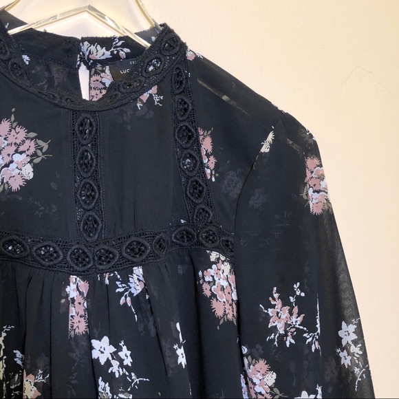 Lucky Brand black sheer floral mock neck blouse Dark romantic blouse Fancy top - Picture 6 of 9